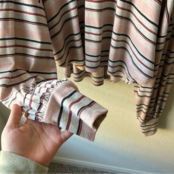 Free People Steph High Neck Balloon Sleeve Top - Picture 5 of 8